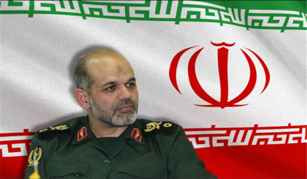 وزير الدفاع الايراني: طهران تعارض التدخل الاجنبي في سوريا
