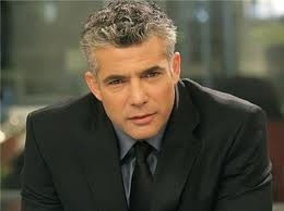 "معاريف": خيار نتنياهو هو تشكيل حكومة مع "لبيد" و"شاس"