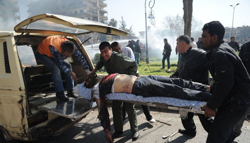 مئات الضحايا والجرحى في انفجار سيارة مفخخة بدمشق