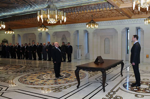 الرئيس الأسد ترأس إجتماعاً للحكومة السورية