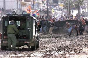 برميل بارود ينتظر شرارة: الانتفاضة الثالثة على الأبواب