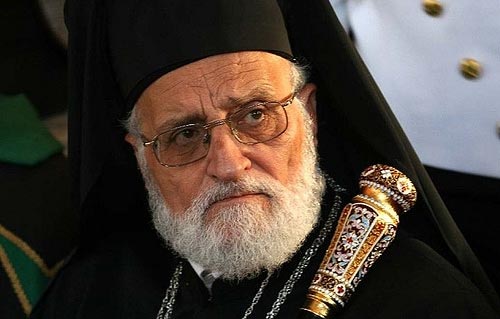 البطريرك لحام: لوقف تدفق السلاح إلى سوريا تمهيداً للحل السلمي 