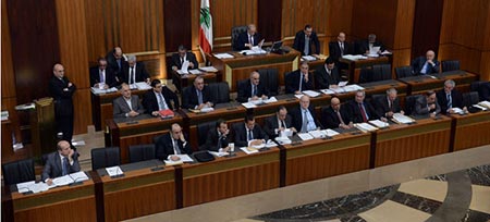 لهذه الأسباب باتت ولاية المجلس قَيد التمديد