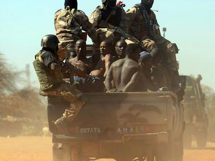 متمردو مالي يفرّون إلى إقليم دارفور