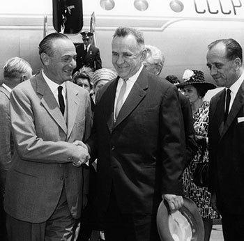 من إيران عام 1953 إلى مالي عام 2013 ستون عاماً من الاضطرابات في العالم