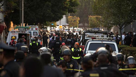 25 قتيلا بانفجار في شركة نفطية بالمكسيك