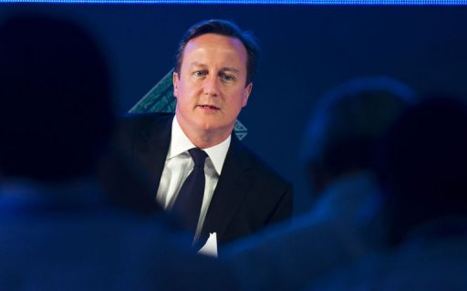 باريس تنفي دفع فدية لتحرير رهائن فرنسيين في النيجر عام 2010