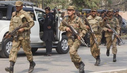 باكستان تعتقل زعيم "عسكر جنقوي" المتطرفة