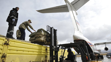 مساعدات روسية إلى اللاذقية وسفن حربية إلى المتوسط