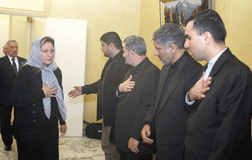 وفود معزية باستشهاد المهندس نويس وفود كبيرة تعزي بالشهيد المهندس نويس