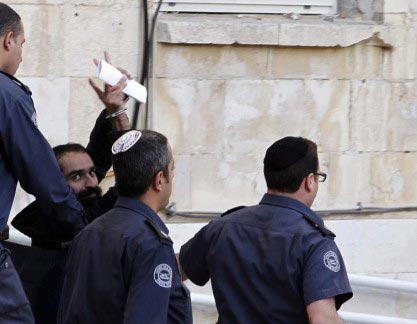 الامعاء الخاوية تواصل معركتها بمواجهة السجان