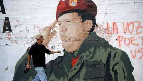 العالم ينعي تشافيز وتشييع جثمانه الجمعة