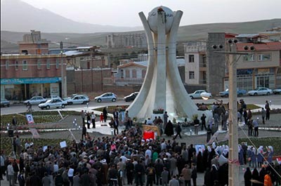 &rsquo;دوار اللؤلؤة&rsquo; أيضاً في إيران