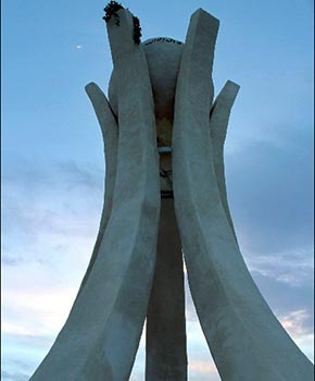 &rsquo;دوار اللؤلؤة&rsquo; أيضاً في إيران