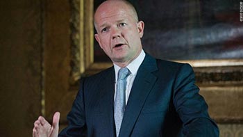 هيغ: الحوار هو الطريق الأمثل لتحقيق طموحات الشعب البحريني