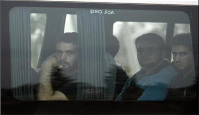 مسؤول في مخيم النازحين السوريين: انقرة ترحل مئات اللاجئين