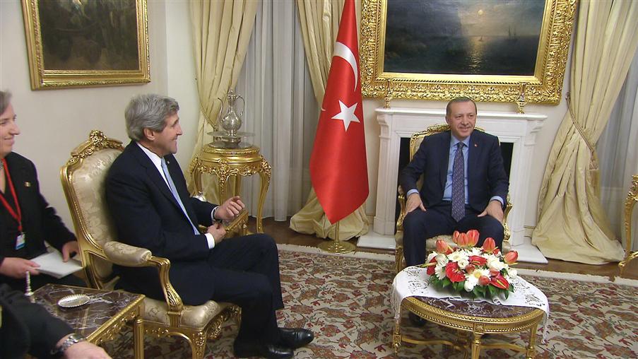 سوريا و"إسرائيل" تتصدران مباحثات كيري فى انقرة 