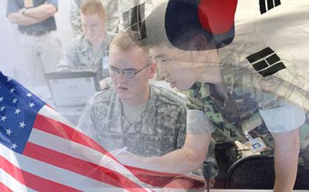 مناورات كورية جنوبية - أميركية تنطلق وسط تنامي التوتر العسكري بين الكوريتين