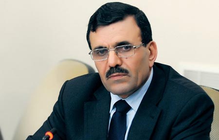 تونس: العريض يتعهد بمتابعة ملف التونسيين الذين يقاتلون في سورية