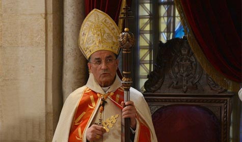 بابا الفاتيكان يدعو إلى حل سياسي في سوريا 