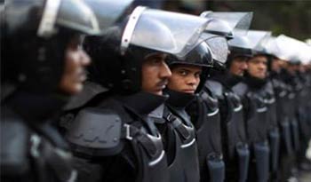 أزمتا السولار والأمن يشعلان مصر .. 