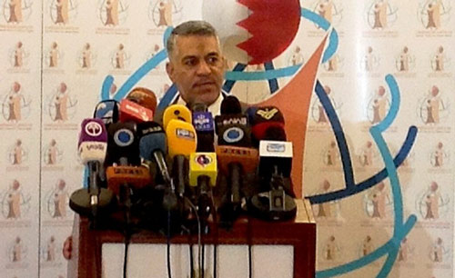 يوسف ربيع يدعو لمحاسبة وزير التربية على الانتهاكات التي تورط بها