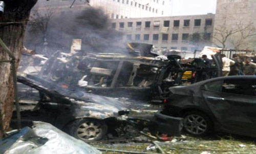 شهداء وجرحى بانفجار سيارة مفخخة وسط دمشق