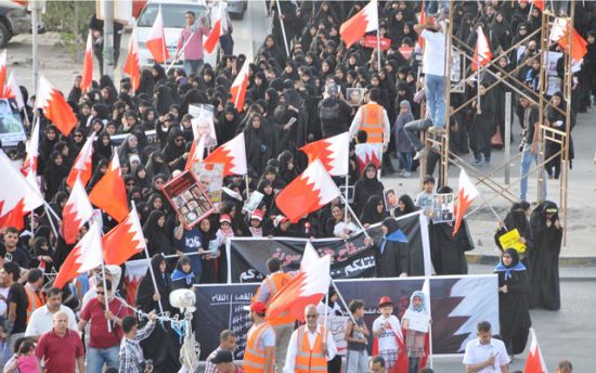 مسيرة شعبية حاشدة للمعارضة في غرب المنامة