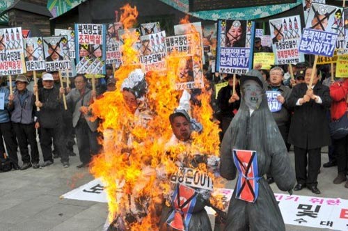 بيونغ يانغ تضع شروطاً للحوار مع سيول والأخيرة ترفضها