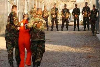 توسع الاضراب عن الطعام في معتقل غوانتانامو