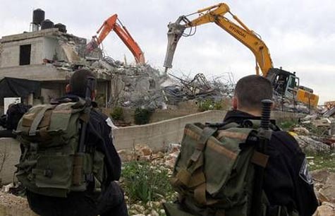 كابوس الهدم يلاحق الفلسطينيين في الضفة والقدس المحتلة