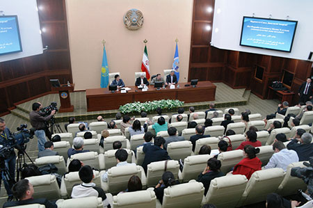 رسائل متبادلة قبل الحسم على طاولة المفاوضات