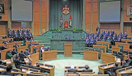 سخط برلماني أردني على قطر وأميرها