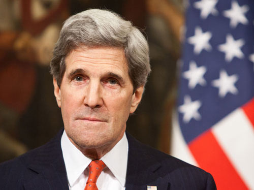 كيري يعود الى الشرق الاوسط لكنه لا يحمل خطة تسوية