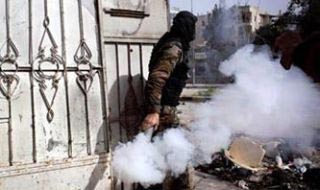 &rsquo;الوطن&rsquo;: آثار استنشاق غازات كيميائية على جنود سوريين في برزة بدمشق