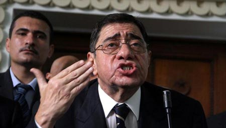 مصر: حكومة هشام قنديل والنائب العام باقون في مناصبهم