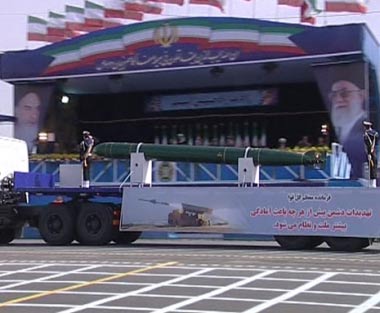 عروض عسكرية في یوم جیش الجمهورية الاسلامية