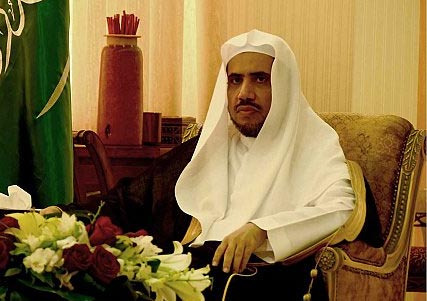 وزير العدل السعودي: لن نسمح بإقامة دُور عبادة للديانات الأخرى