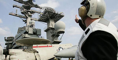 كوريا الشمالية تنصب صاروخا ثانيا على ساحلها الشرقي