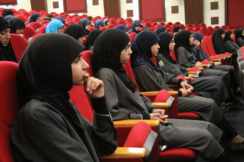 مدارس المهدي (عج) تختتم المباراة المركزية الثانية لوحدة اللغة الفارسية