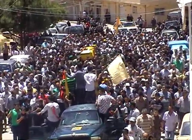 تشييع كوكبة من شهداء حزب الله في الجنوب والبقاع
