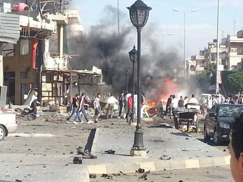 شهداء وجرحى في انفجار سيارة مفخخة بحمص.. ومجزرة ترتكبها المجموعات المسلحة في الدوير