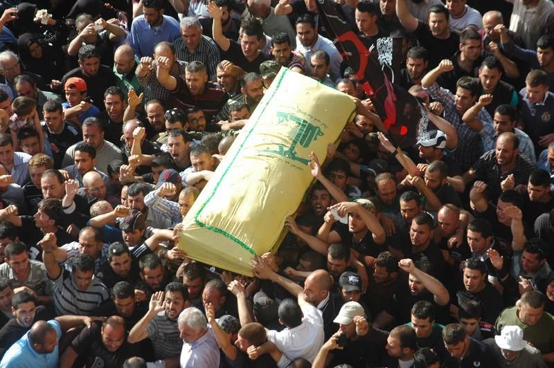 تشييع كوكبة من شهداء حزب الله في الجنوب والبقاع