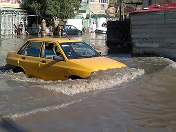 فيضانات العراق .. مشاهد مروعة وخسائر هائلة