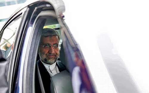 جليلي: ايران بانتظار الرد الغربي على مقترحها النووي 