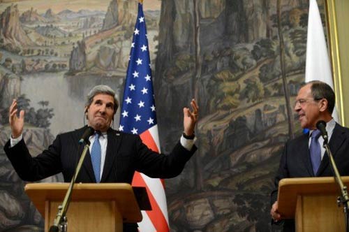 لافروف وكيري يبحثان في باريس الاستعدادات لمؤتمر &rsquo;جنيف-2&rsquo; 