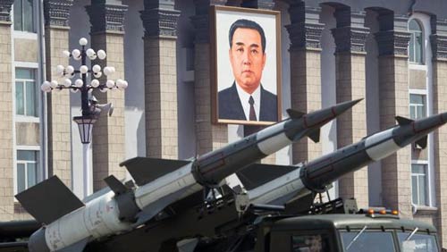 بيونغ يانغ تهدد بالرد على التدريبات الأميركية - الكورية الجنوبية