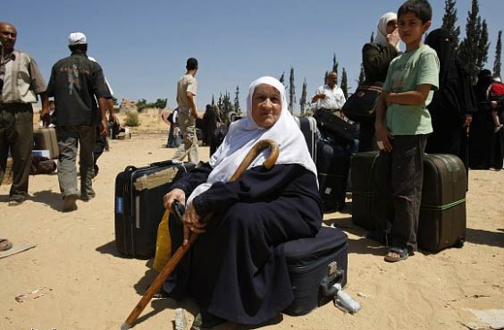 &rsquo;معبر رفح&rsquo; .. عنوانٌ لمعاناة الغزيين وإذلالهم