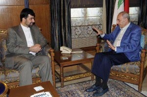 السفير الايراني ينقل للرئيس بري تهنئة لاريجاني بعيد التحرير: لحل الأزمة السورية عبر وقف العنف والبدء في الحوار 