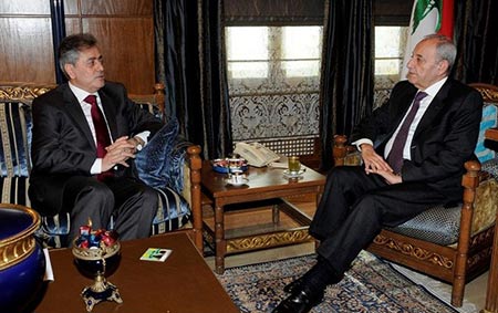 السفير الايراني ينقل للرئيس بري تهنئة لاريجاني بعيد التحرير: لحل الأزمة السورية عبر وقف العنف والبدء في الحوار 